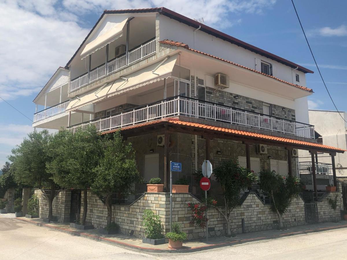Villa Kostas Accommodations - เนอาวรัสนา ภายนอก รูปภาพ