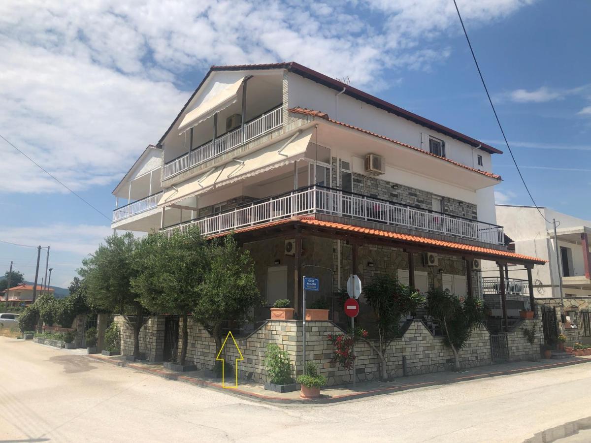 Villa Kostas Accommodations - เนอาวรัสนา ภายนอก รูปภาพ